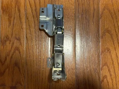 00750252, 10640.175.1 Bosch bisagra de puerta de refrigerador inferior Z7-19 Foto 1 de 4