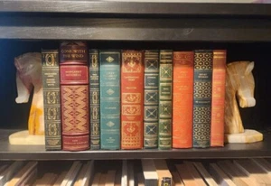 Vintage International Collectors Library, The Scarlet Letter, Vom Winde verweht - Bild 1 von 9
