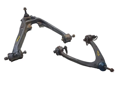 Brazo de control delantero superior e inferior del lado del pasajero Chevrolet Suburban 10-14 OEM Foto 1 de 4