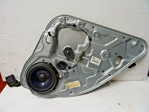 FORD FCOUS MK2 04-10 DRIVER SIDE REAR MANUAL WINDOW REGULATOR - Picture 1 of 2