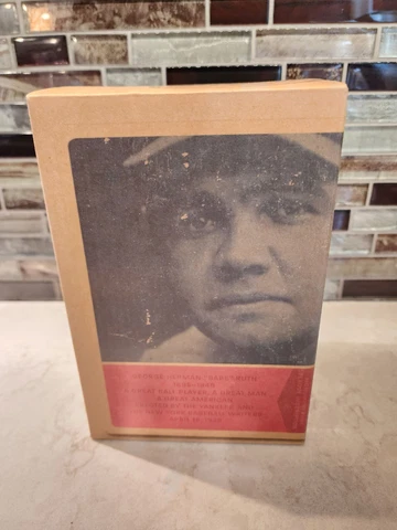 Babe Ruth New York Yankees 2004 Monument Park 1 Of 3 Figurine. Never Opened Cover