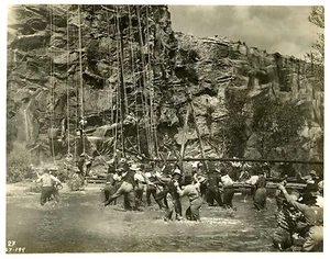 "LA FURIE DE L'OR NOIR (HIGH WIDE AND HANDSOME)" Photo originale PARAMOUNT 1937 - Imagen 1 de 1