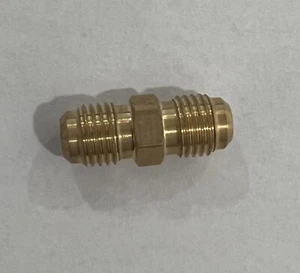 1/4" Flare Union Messing Mini Split Line Sets 1/4 Zoll X 1/4 Zoll 2P159 - Bild 1 von 1