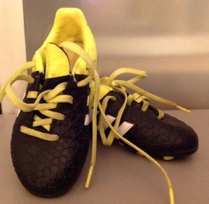 Kid's Adidas 10 1/2  Cleats - Picture 1 of 12