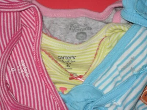 One piece lot of 4 Carters First Moments size 6 months g23 - Picture 1 of 2