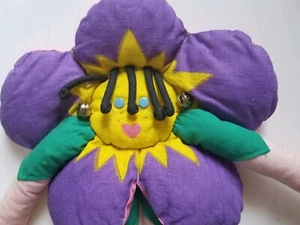 Vintage Girasole Antropomorfo Bambina Bambola Fiore Nonna Heli Bells Stravagante Peluche - Foto 1 di 12