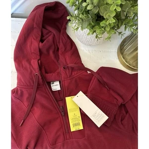 NWT Men's Red Hoodie Fleece Hooded Sweatshirt Recycled Sustainable Sz Small - Picture 1 of 9