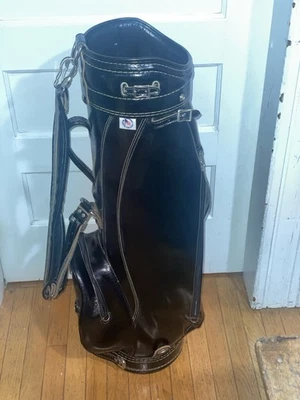 VTG Miller PRO MODEL Black Golf Bag 6-Way Divider 4 Zipper Pockets Rain Cover - Image 1 of 4