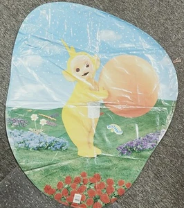 Teletubbies Party Supplies Yellow Teletubby Laa-Laa Playing Super Shape Balloon - Picture 1 of 1