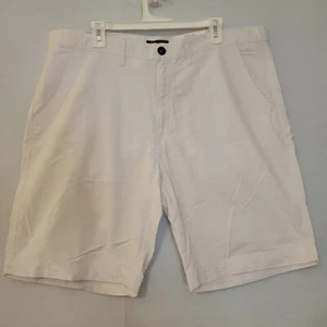 INC Shorts Men's White Bermuda Shorts 40Wx10L NWT - Picture 1 of 8