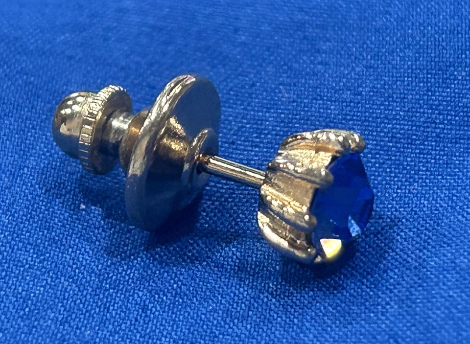 Pin de corbata de oro amarillo de 10 k probado con ácido cristal piedra azul Foto 1 de 4