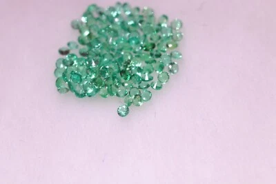 2.04ct Round 1mm Set 500p Recrystallized Zambian Emerald (Hydrothermal Method) - Image 1 of 3