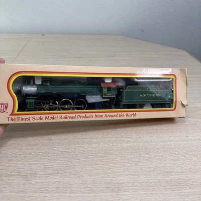 Vintage HO IHC 4-6-2 #1402 Southern Green Locomotive And Tender Works - Image 1 of 4