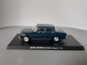 Modellino Alfa Romeo Giulia Super 1.6 scala 1:43 Norev - Foto 1 di 11