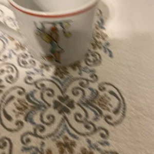 1960’s Arabia Finland Ceramic Mug Childs Girl Picking Fruit - Free Shipping! - Bild 1 von 5