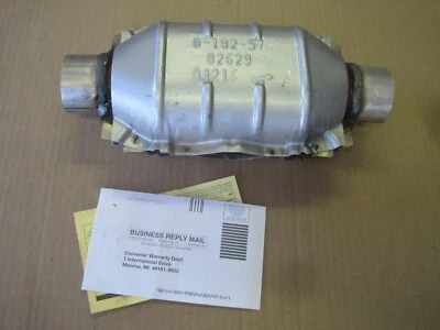 Walker CalCat  82629 Catalytic Converter - Image 1 of 4