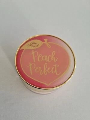 Too Faced Peach Perfect Mattifying Loose Powder Translucent Peach Whisper 35g  - Image 1 of 4