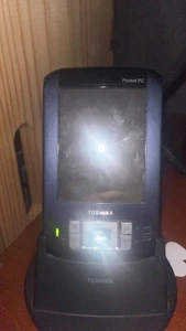Toshiba e400 pocketpc PDA - Occasion, OG CRADLE FONCTIONNE AVEC BATTERIE SUPPLÉMENTAIRE NON OUVERTE - Photo 1 sur 1