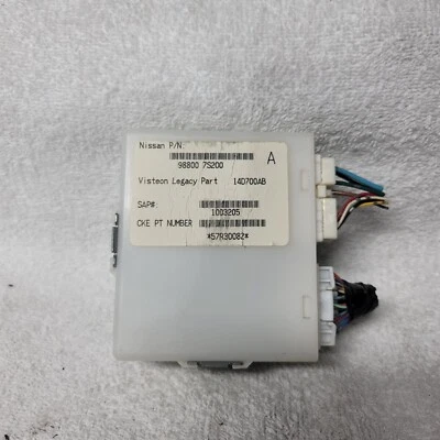 Módulo de control de memoria de conducción de posición Nissan Pathfinder 2005-2007 98800-7S200 Foto 1 de 4