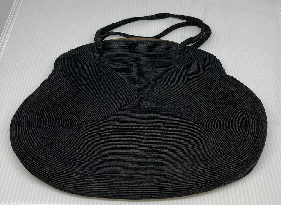 Clutch feminina vintage Kor Day com trava de latão por volta de: 1940-1950 - Imagem 1 de 4