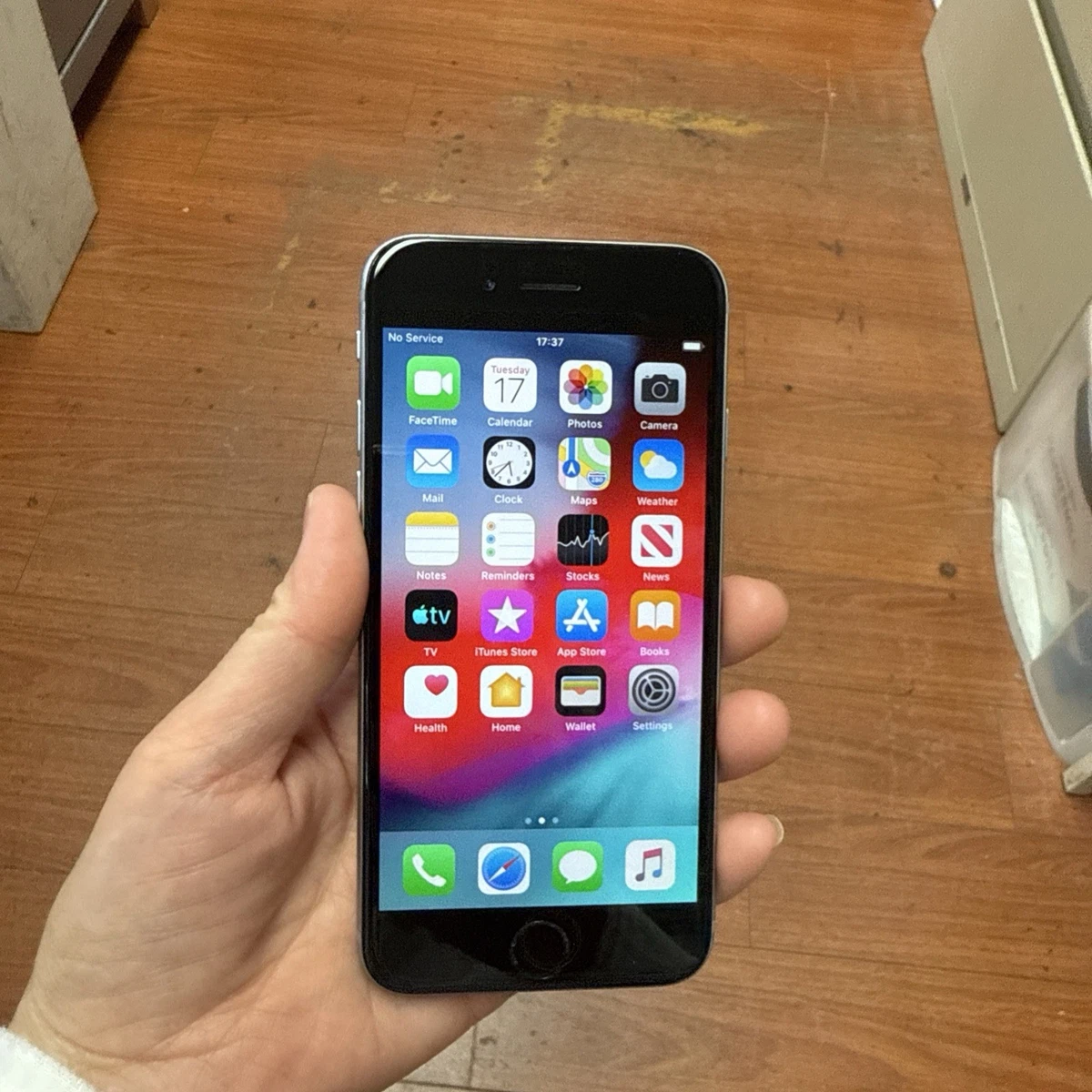 Apple iPhone 6s Silver Phones for Sale | Shop New & Used Cell