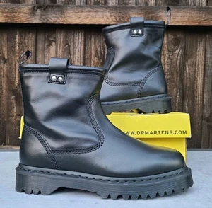 Size 10 - Dr Martens Anistone Lo Black Leather - Picture 1 of 7