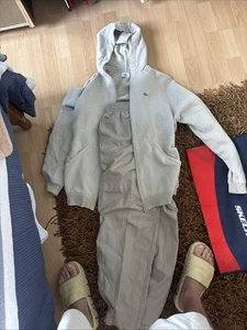 Lacoste Boys Tracksuit 16 - Picture 1 of 2