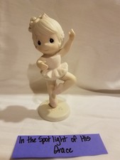 Estatueta momentos anterior 'In The Spotlight de sua graça' Usado-Bom Estado