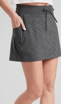 Pantalón corto híbrido Athleta Excursion gris/negro estilo pequeño # 405667 Foto 1 de 4