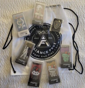 Nycc 2023 Exclusivo Ahsoka Hello Kitty Alianza Fest Completo Set FiGPiN Pins Pin - Picture 1 of 12