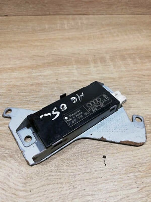 Audi A6 4F9035225AA 7617310160 Antena Radio Señal Amplificador Tope BLAUPUNKT - Imagen 1 de 3