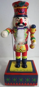 Vintage 1996 House of Lloyd Wooden Wind Up Nutcracker Musical Figurine Moves - Picture 1 of 9