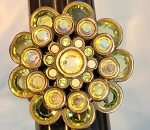 Anillo Sorrelli Talla 6 Anillo Flor Vidrio Verde Diseñador Floral Acabado AB rr-1 - Imagen 1 de 12