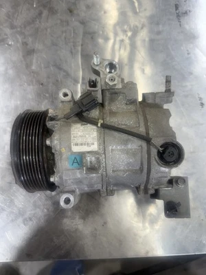 2008-2012 Nissan 370z Compressor A/C Motor AC 3.7L 92600-JK21A Usado - Imagem 1 de 3