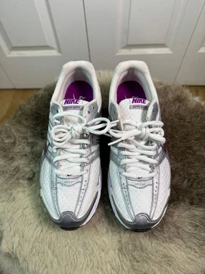 Nike Vapor Quick - Blanco Plata Púrpura Zapatos para Correr Mujer Talla 8.5 De Colección Foto 1 de 4