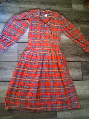 Vestido de franela a cuadros 12 niñas diseños modestos de sentido común vintage años 90 Foto 1 de 4