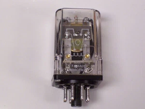 w88cpx-17 Magnecraft relay dpdt 5000 ohms 7.2madc 880325 w88cpx17 - Picture 1 of 2