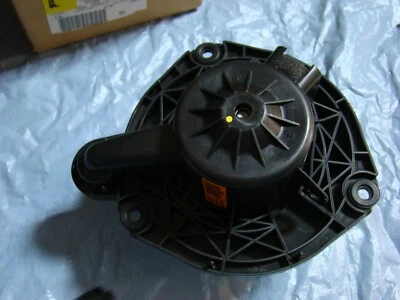 2002-2009 Chevrolet GMC Trailblazer Envoy Buick Ranier Blower Motor w wheel NOS - Image 1 of 4