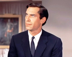 Foto brillante de Martin Landau 8x10 9 - Imagen 1 de 1
