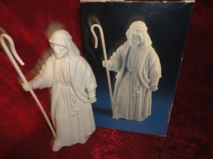 Avon Nativity Collectibles The Shepherd Figurine - Picture 1 of 5