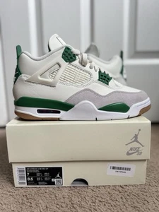 Jordan 4 Retro SP x Nike SB Pine Green DR5415-103 SIZE 7 MEN 8.5 WMN NEW / DS - Picture 1 of 8