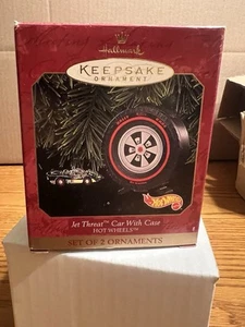 Coche Hallmark 1999 Hot Wheels Jet Threat con estuche de neumáticos adorno de recuerdo nuevo en stock - Imagen 1 de 5