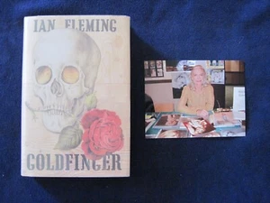 GOLDFINGER by IAN FLEMING SIGNED by BOND GIRL SHIRLEY EATON - 1st Ed in DJ - Imagen 1 de 8