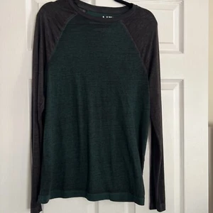 Helix T-Shirt Mens Burnout Instinct Is A Virtue Crew Neck Sz Small Lightweight - Picture 1 of 6