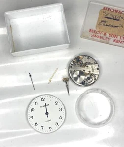 Vintage Watch  17 jewel movement & sekonda face - spares/Repairs - Picture 1 of 2