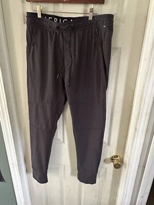 American Eagle Jogginghose Herren M Flex Sweatpants Kordelzug Reißverschlusstasche Logo (q) - Bild 1 von 9