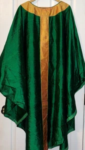 BEAUTIFUL CATHOLIC PRIESTS GREEN & GOLD DUPIONI SILK CHASUBLE BY C.M. ALMY & SON - Picture 1 of 5