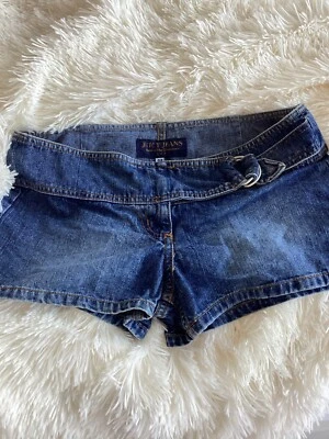 Juicy Jeans. Denim Hipster Short Shorts. Vintage. The Y2K Juicy Couture label. 8 - Image 1 of 4