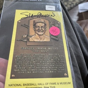 Stan Musial Autograph Hall of Fame Plaque Auto - Picture 1 of 3