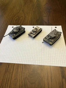 Konvolut 2 Vintage Zylmex German Tiger 1 Panzer und 1 Panzer IV. Hongkong/ Österreich - Bild 1 von 3